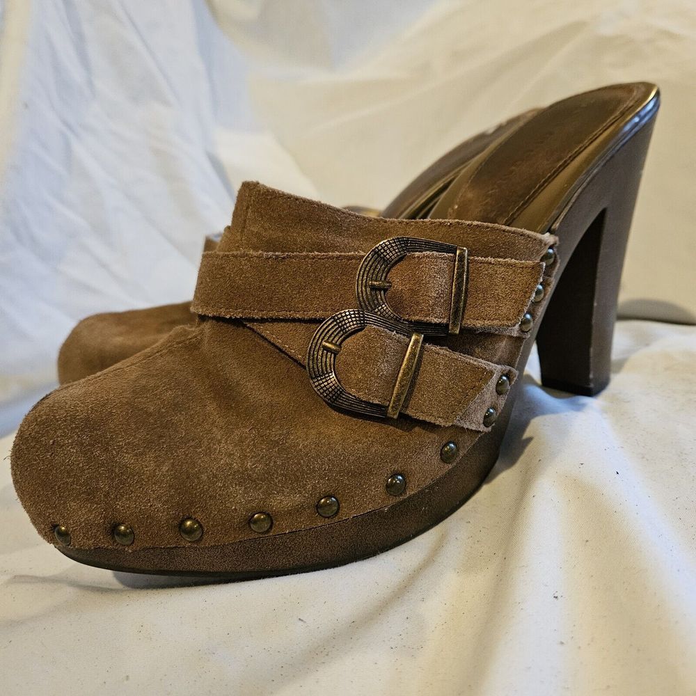 Vintage Y2k Dana Buchman Tan Brwn Suede Buckle & Stud Accent Clog Mules Size 10